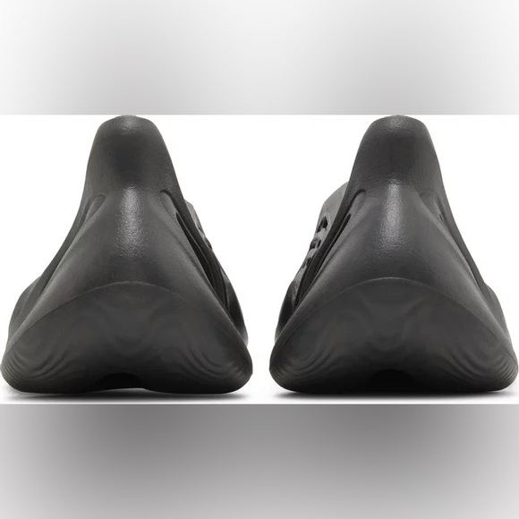 ADIDAS YEEZY FOAM RUNNER 'ONYX - Picture 6 of 7